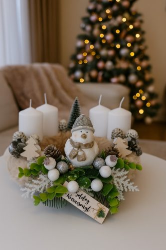 Bézs szőrmés madárkás adventi koszorú 