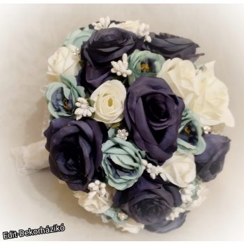 Kék-fehér menyasszonyi csokor 