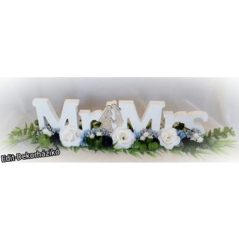 Kék-fehér virágos Mr&Mrs feliratos asztaldísz 